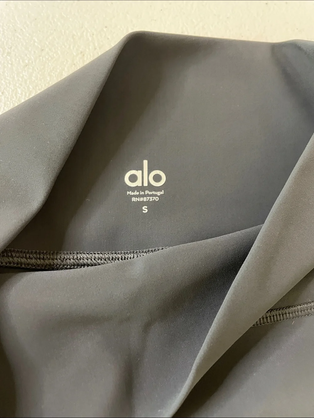ALO Yoga High Waist Warrior Legging - Small